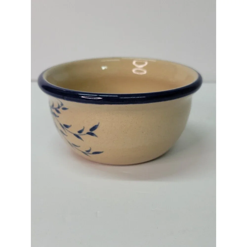 Yesteryears Pottery Set of bowls Hand Turned Marshall Texas